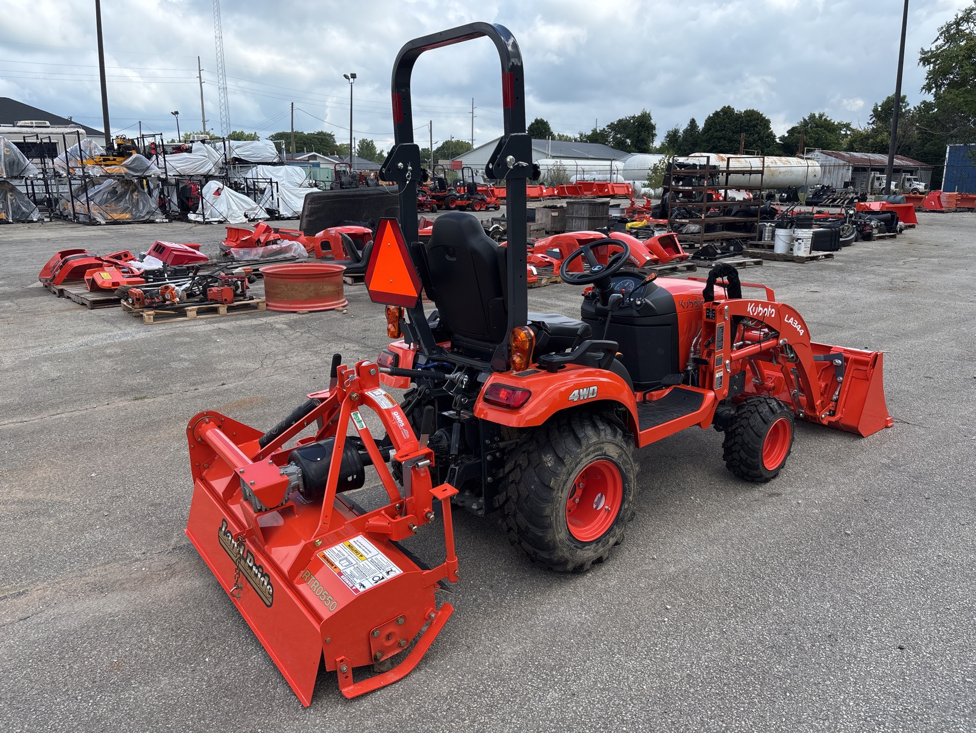 2025 Kubota BX2380R1 thumbnail 5