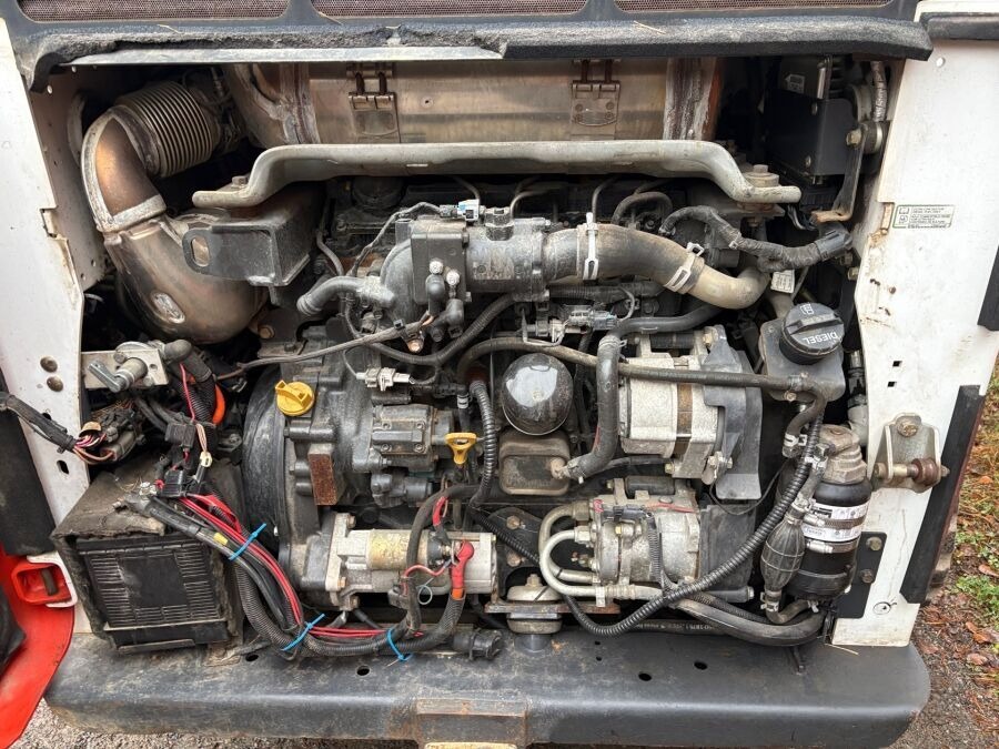 2016 Bobcat T770 thumbnail 9