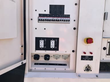 2021 Caterpillar XQ125 - 100 kW thumbnail 10