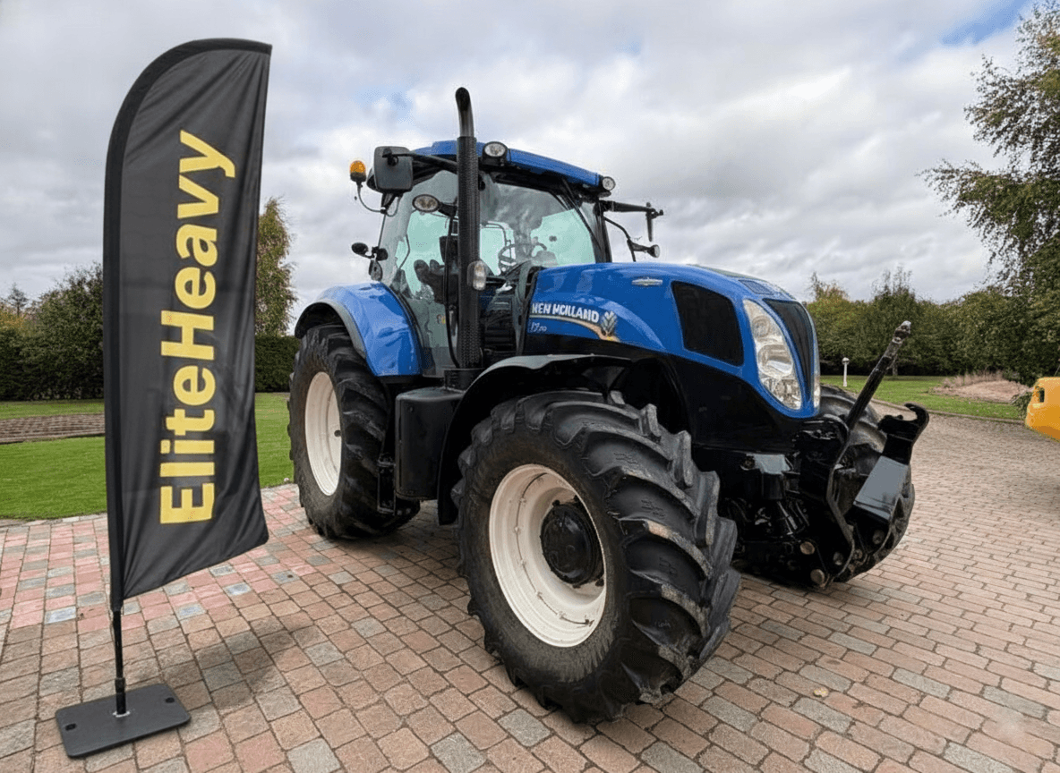 New Holland T7.210 2013 - Image 1