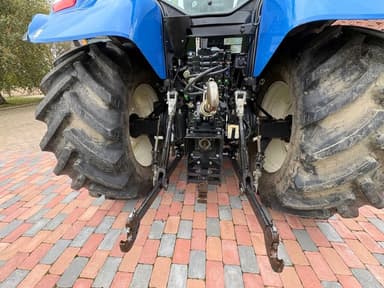 New Holland T7.210 2013 thumbnail 10