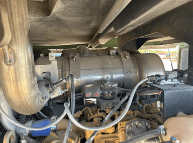 2017 Sullair 375 CFM Air Compressor thumbnail 6